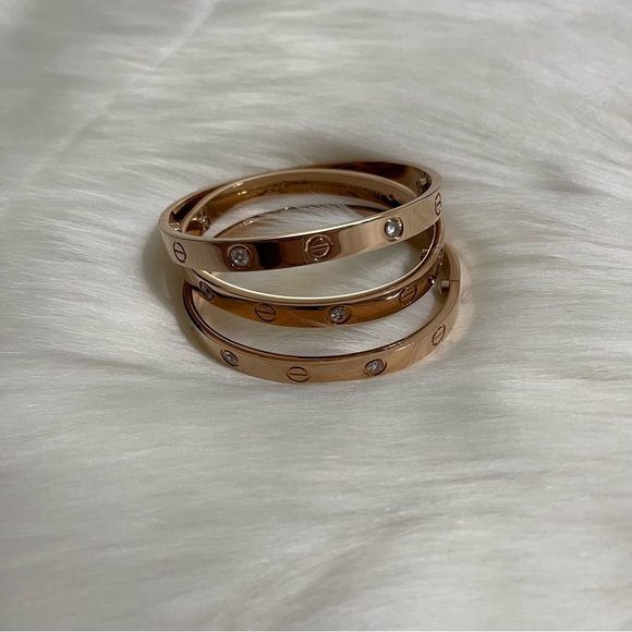 Love Screw Bracelet with Screwdriver in Rose Gold with Stones - Picture 4 of 5